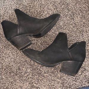 Steve Madden booties